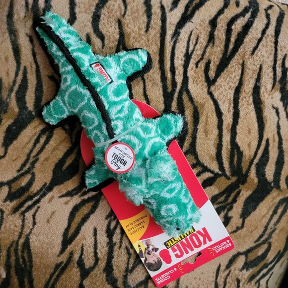 Kong Dog Toy Ballistic Alligator squeaks New! - Picture 2 of 4